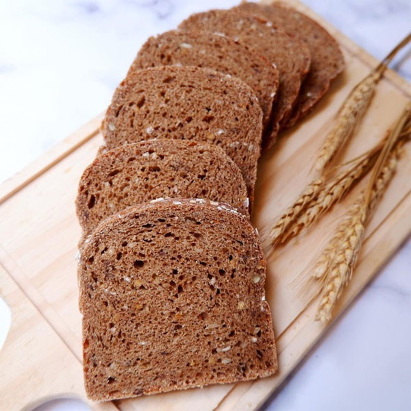 Bánh mì sandwich đen